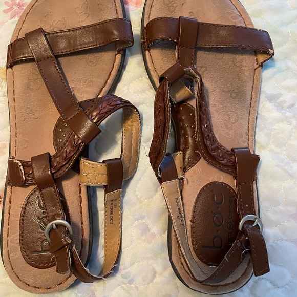 BOC Sandals - Picture 9 of 11